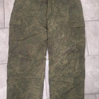 Trophy russian army winter uniform pants. Size 58-5. Very good condition.